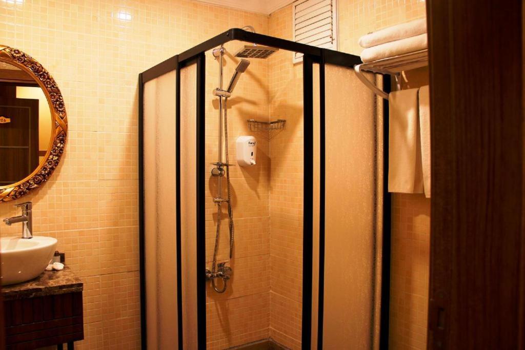 Gross Hotel Стамбул Екстер'єр фото